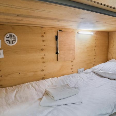 Capsule Hotel Osh Ngoại thất bức ảnh