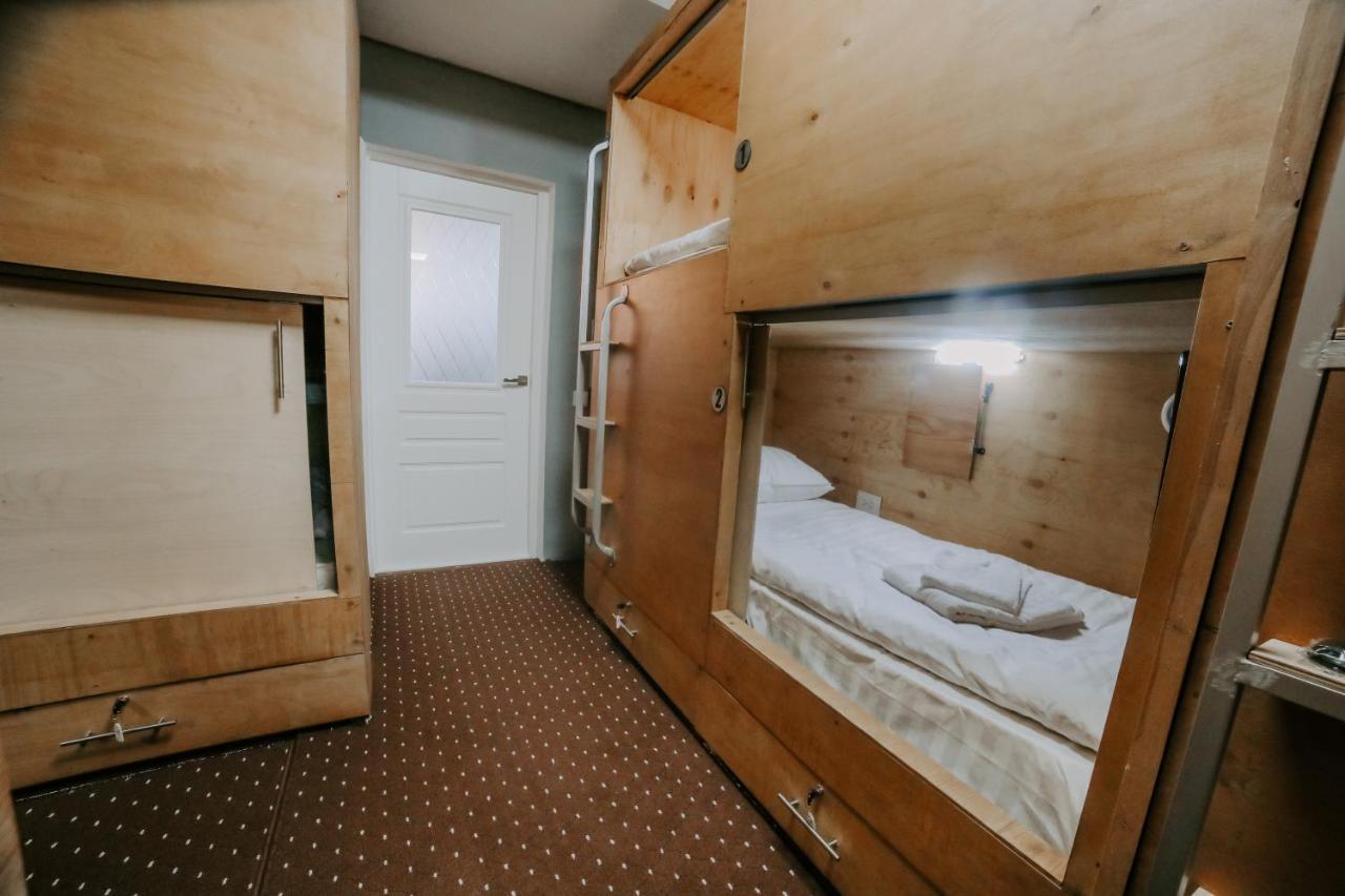 Capsule Hotel Osh Ngoại thất bức ảnh